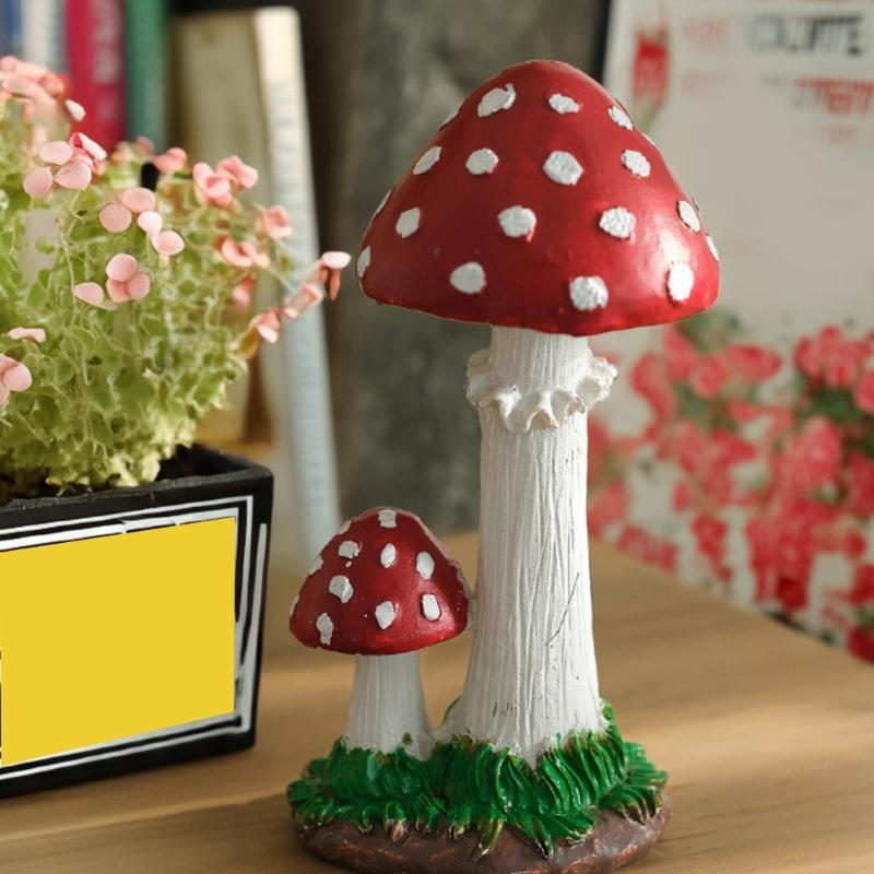 Miniature Mushroom Figurine Resin Craft Decorative Garden Figure For Tabletop Display And Plant Pot Accessories