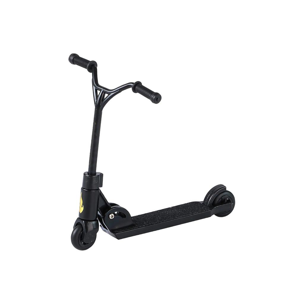 Desktop Unpacking Children's Finger Pedal Vitality Scooter Skateboard Toy