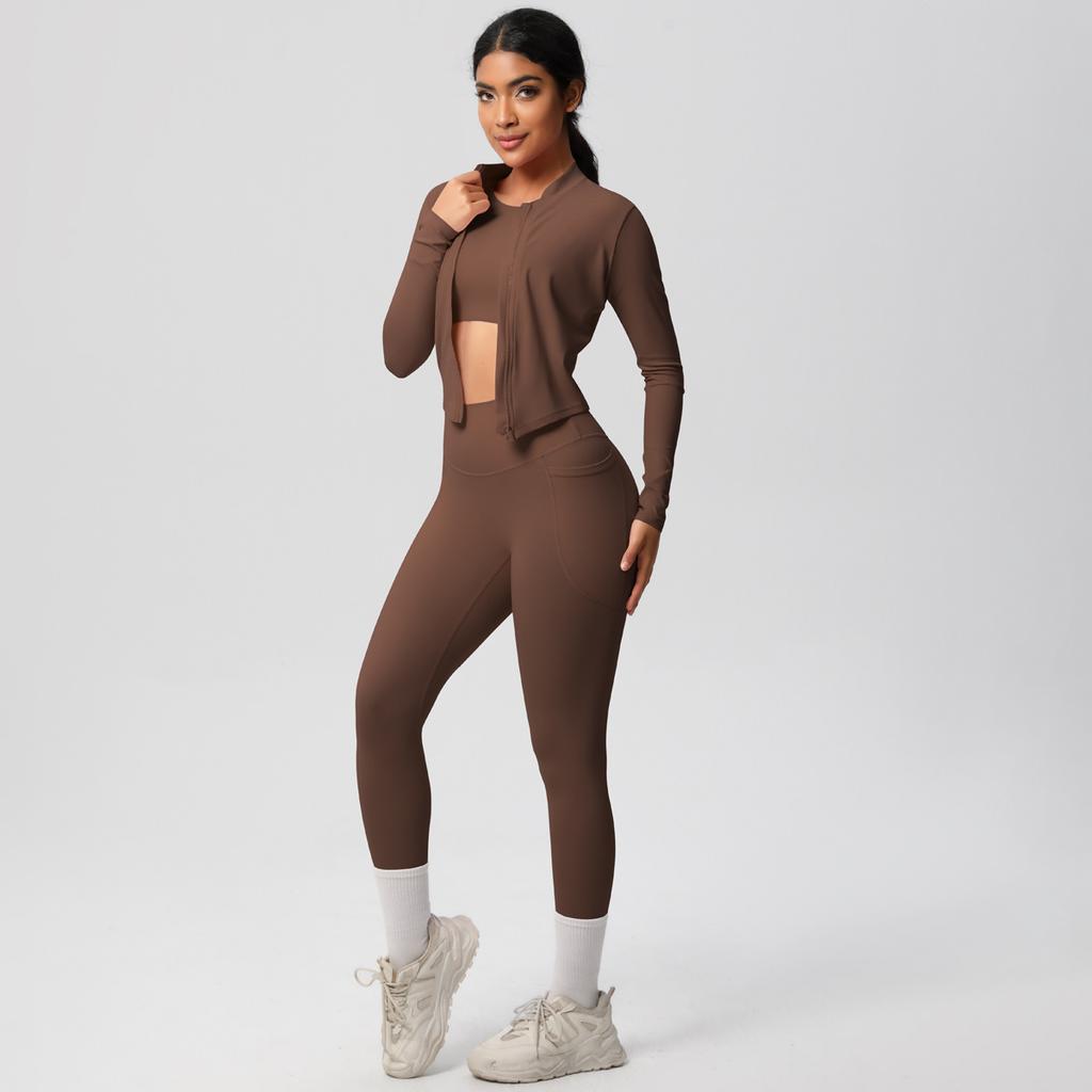 High Waisted, Hip Lifting, Tight Fitting, Quick Drying Yoga Suit Set, Cloud Inspired Running And Fitness Sportswear Three Piece Set For Women