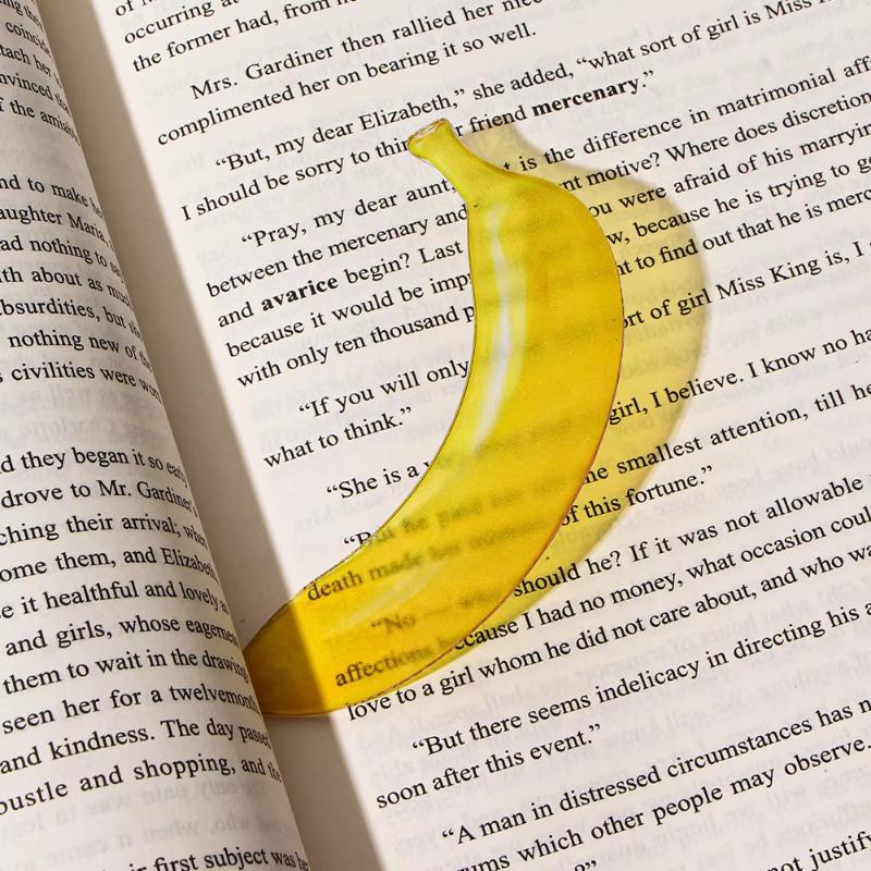 Acrylic Grape Tomato Apple Bookmark – Cute, Transparent, High-End Student Gift and Reading Marker