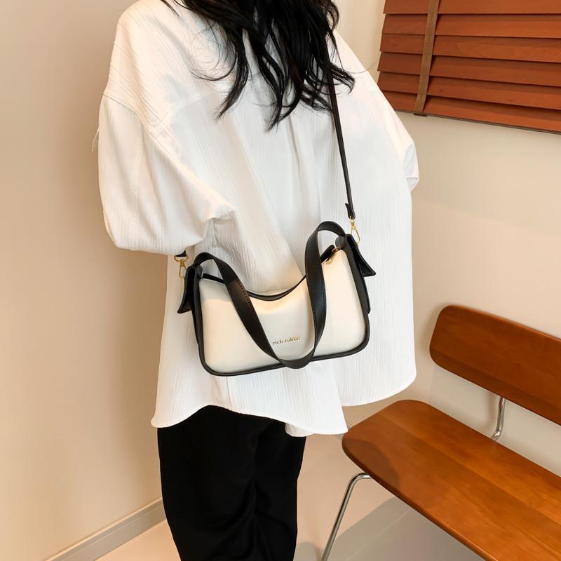 High-quality Color-block Shoulder Bag 2024 For Women Street Style Pu Crossbody Bag With Trendy Stitching Ins Style