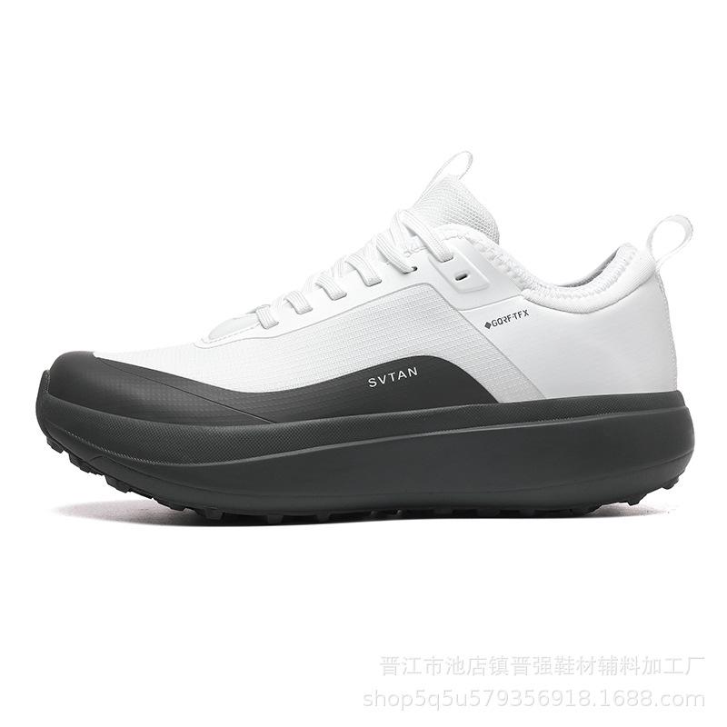 KP Embroidered Pure Flat for Outdoor Off-road Men's Breathable Mesh Shoes Non-slip and Wear-resistant Mountaineering Sports Shoes