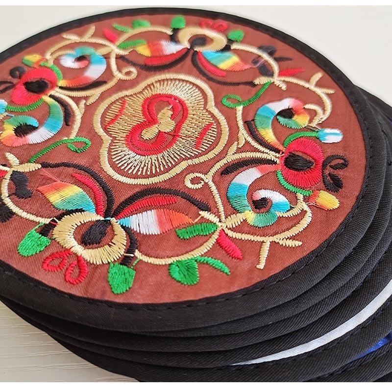Floral Cloth Coasters for Decoration,13cm Fabric Embroidered Round Coaster Art Souvenirs Gifts Vintage Ethnic Teacup Mat Home Ornament,1pc