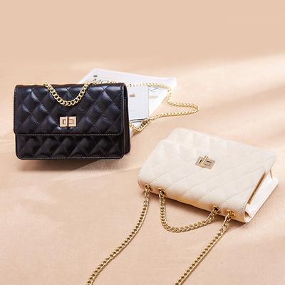 Bolsas Bolsas Femininas Nova Bolsa de Corrente Diamantada Transversal de Ombro Universal Quatro Estações para Meninas da Moda Verão