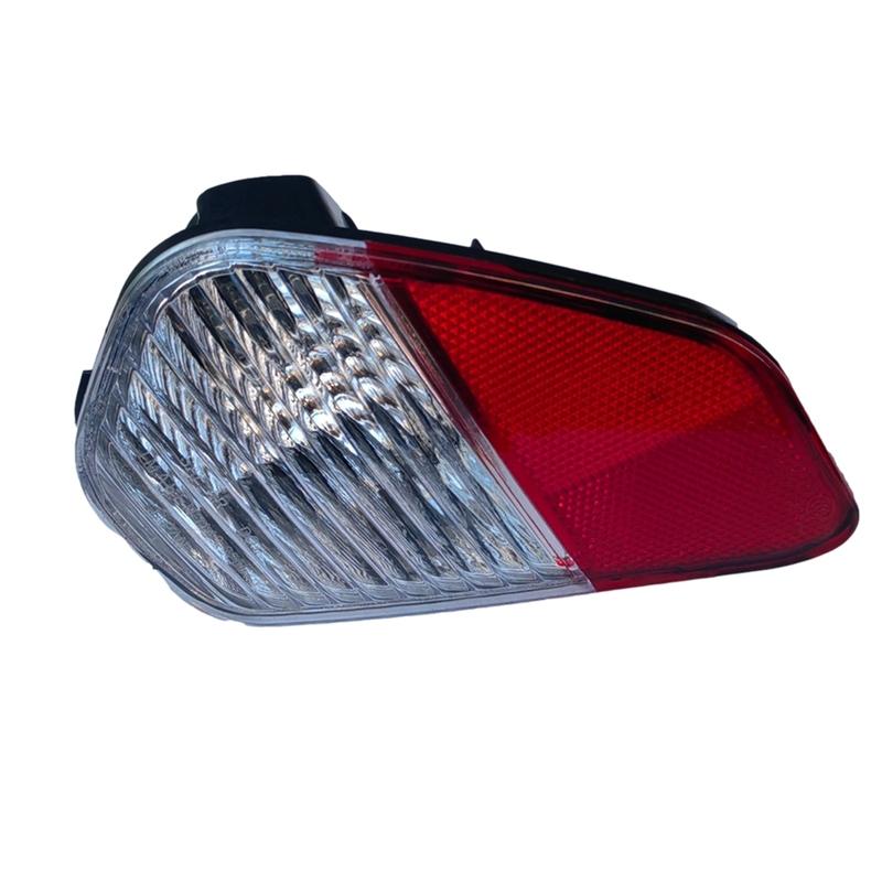 Rear Bumper Reflector Light For Mitsubishi Outlander 2016 2017 2018 With Bulb 8337A137 8337A136 Fog Lamp Car Accessories