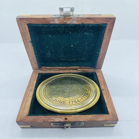 Antiker Schiffs-Messingkompass HMS Endeavour Juni 1764-1778 mit Holzkiste