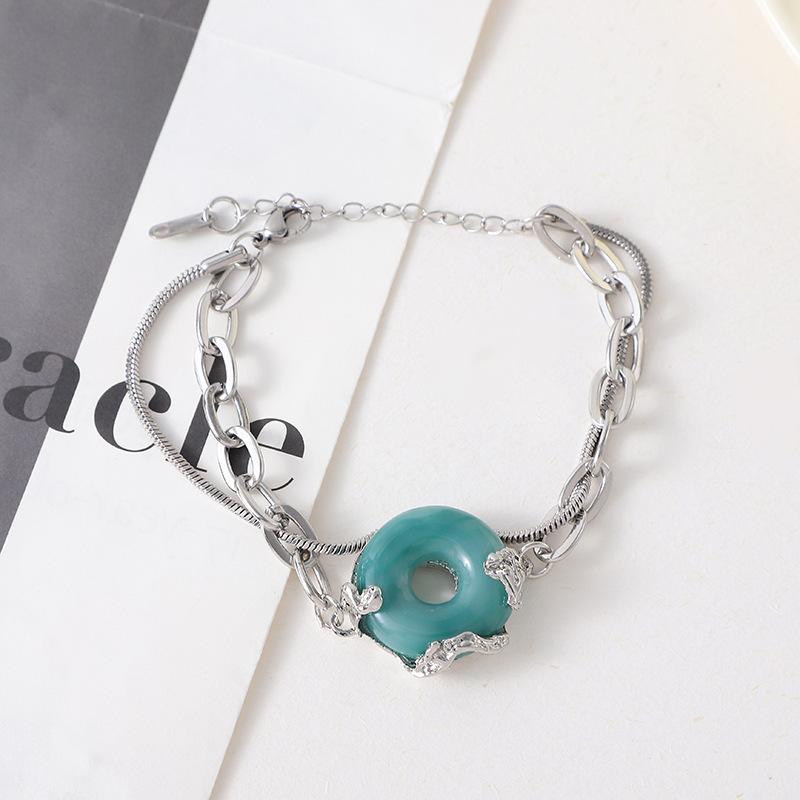 

Fashion Versatile Safety Buckle Titanium Steel Bracelet, High-End Micro-Inlaid Snake Fringed Bracelet Accessories, Women S Cold Style Jewelry