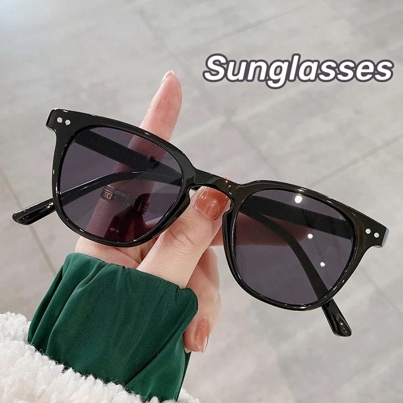 Luxury Summer Sunglasses for Women Trendy Driving Outdoor Men Sunglasses Vintage Sunscreen and UV Protection Sunglasses