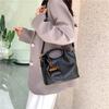 Retro niche handbag bag women's new high-end commuting large-capacity shoulder messenger bag mother and child bag