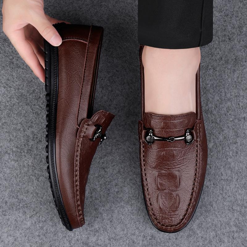 High Quality Men New Comfortable Cowhide Anti Slip Soft Soled Bean Shoes Fashionable Outdoor Driving Casual Low Top Men's Shoes