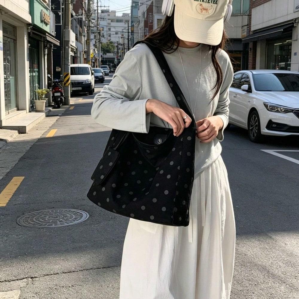 Spring and Summer Fashion Shoulder Bag Temperament Polka Dot Large Capacity Tote Bag