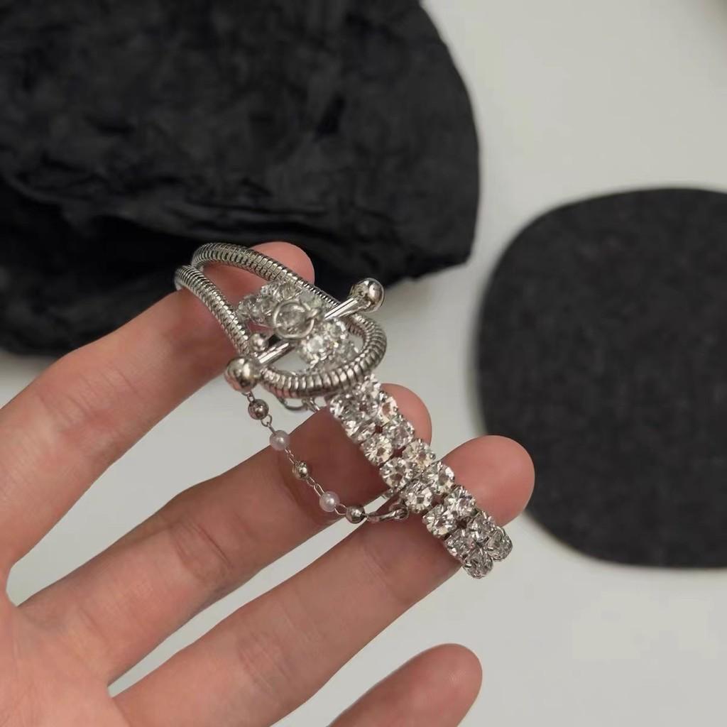 Steel Chic Titanium Bracelet For Women Sparkling Geometric Jewelry Design