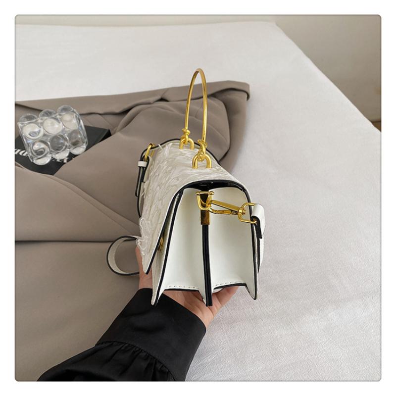 2025 Nuove Borse da Donna Mori Moda Ragazza Dolce Pizzo Fiocco Singola Spalla Manico Metallico Catena PU Borsa Quadrata Piccola alla Moda per Regali di Festa Femminili