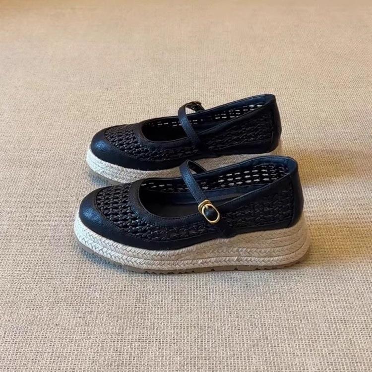 

Yueyu retro versatile wear-resistant straw woven thick-soled bag head sandals women s fashion woven hollow word with light mouth single shoes 40 чёрный