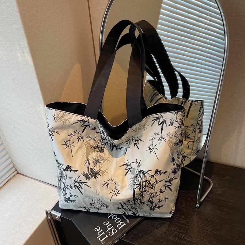 Handbag Bag New Embroidered Versatile Shoulder Bag Large Capacity Commuter Tote Bag