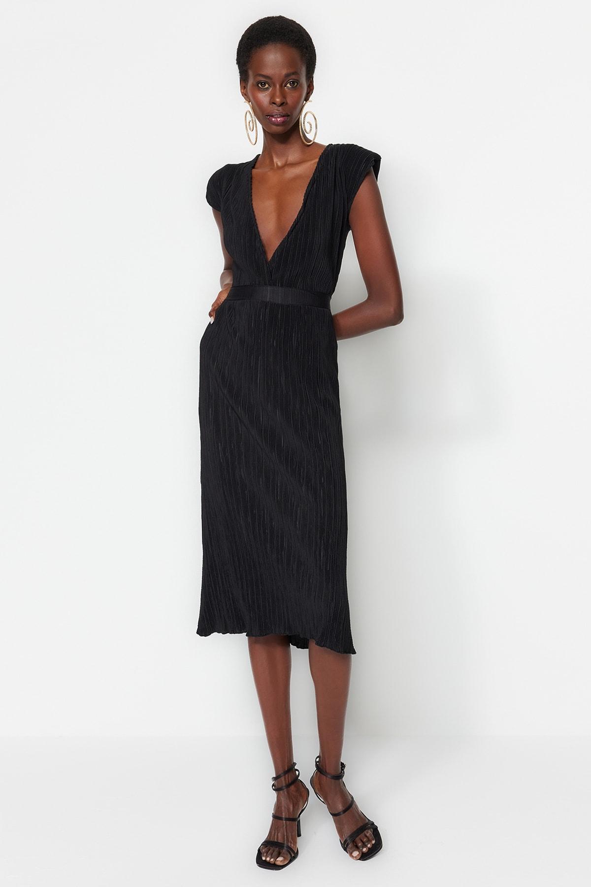 

Платье - Черный - Облегающее