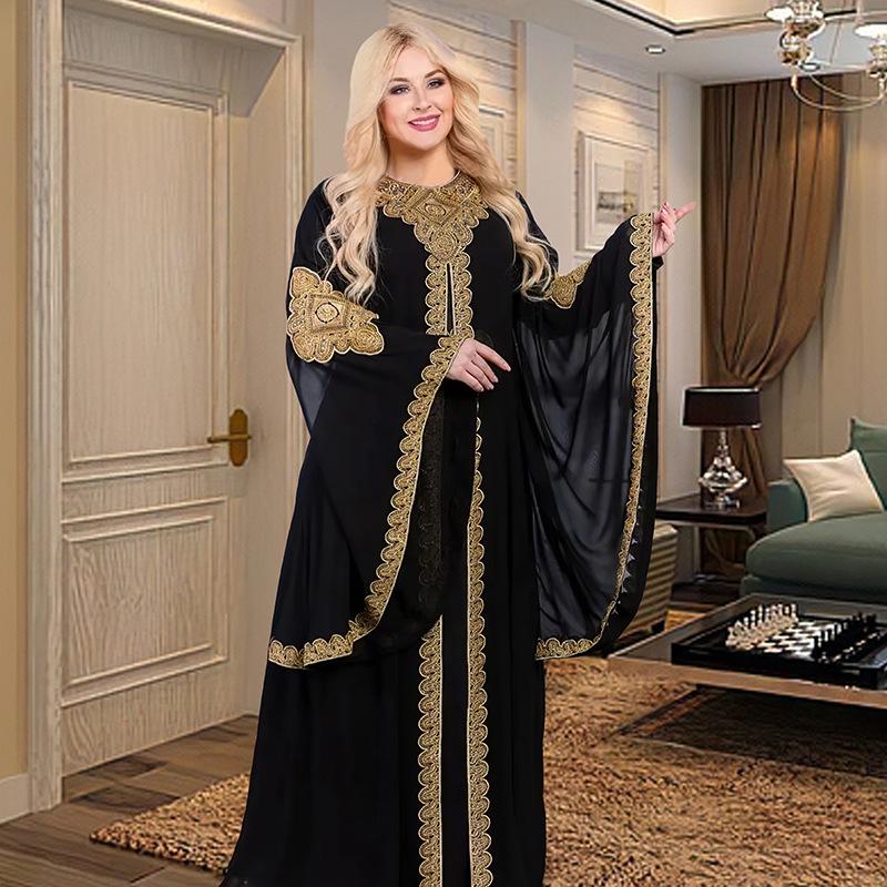 Embroidered Flared Sleeve Jalabiya with Gold Lace