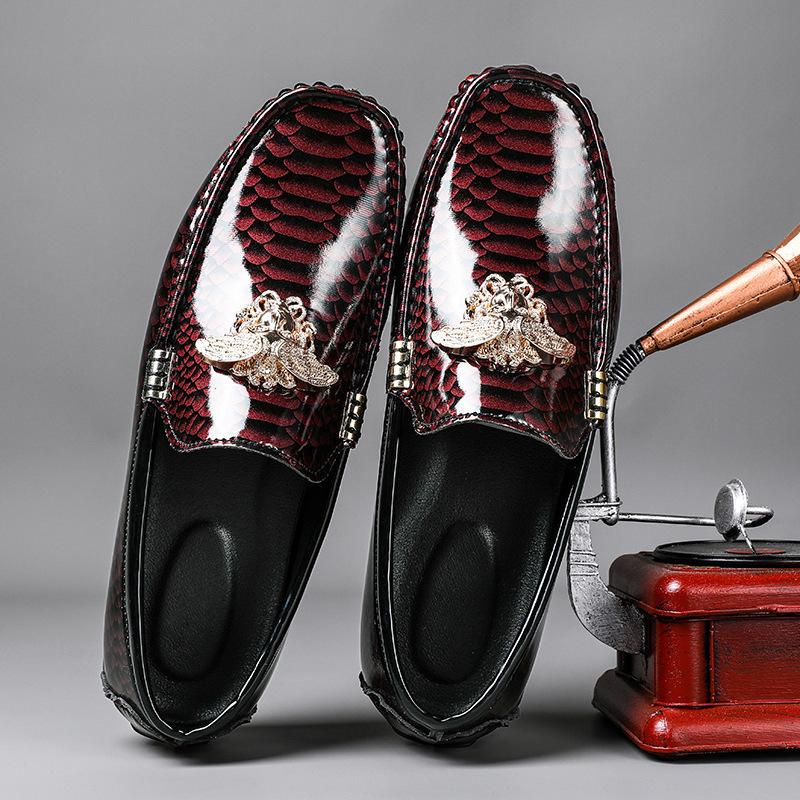 Herrenschuhe Herbst Doudou Schuhe ein Fuß Business Lederschuhe Herren Übergröße Freizeitschuhe Herrenmode Fahrlässige Slipper