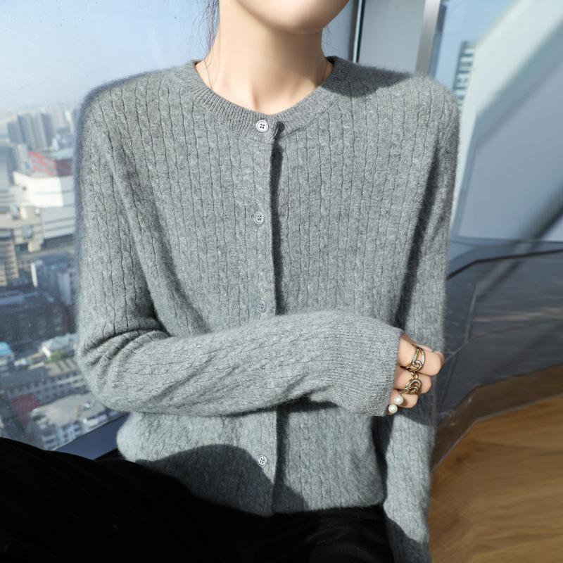 DAFIFY Women's Fashion Casual Fall Winter Solid Color Print Long Sleeve O-Neck Sweaters