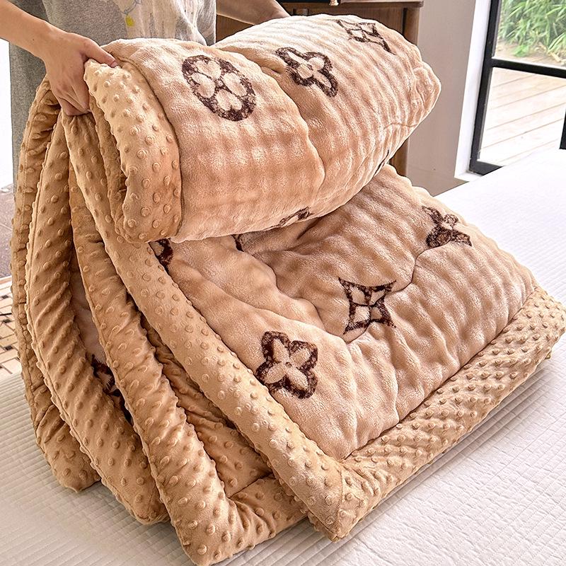 2025 Winter Imitation Rabbit Fur High-Weight Three-Layer Quilted Blanket