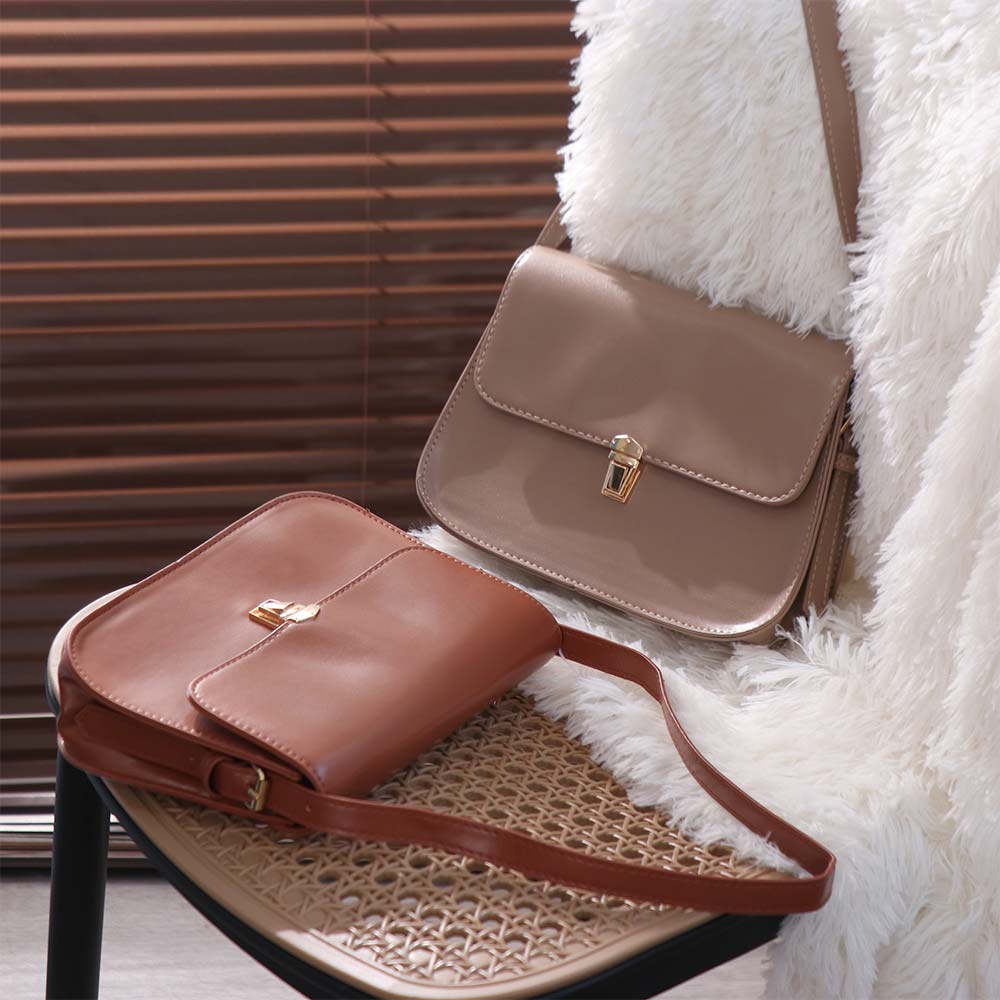 Vintage Buckle Shoulder Bag Solid Color Women's Armpit Bag Korean Retro Underarn Bag Girls