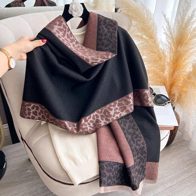 Luxury Winter Cashmere Retro Leopard Print Scarf Women Warm Pashmina Poncho Scarves Fashion Shawl Thick Foulard Bufanda