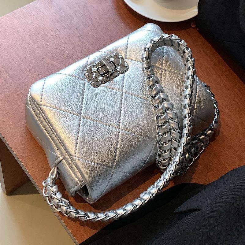Mini Shoulder Bag 2023 New Small Square Bag With Chain Strap Summer Quilted Texture Urban Style Bag