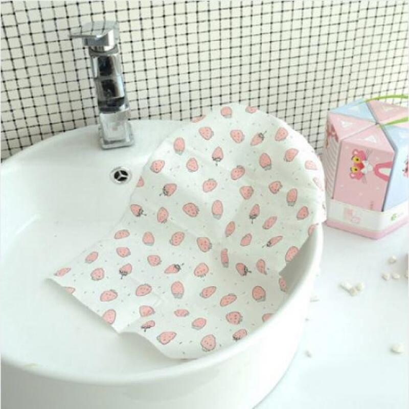 

1 easy-to-use kitchen towel (random)