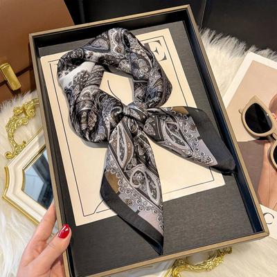 Frühling und Herbst Paisley Quadratisches Tuch Damen Satin Schal Wickeltuch Hijab Weibliches Haar Luxus Kopftuch Sonnenschutz Bandana