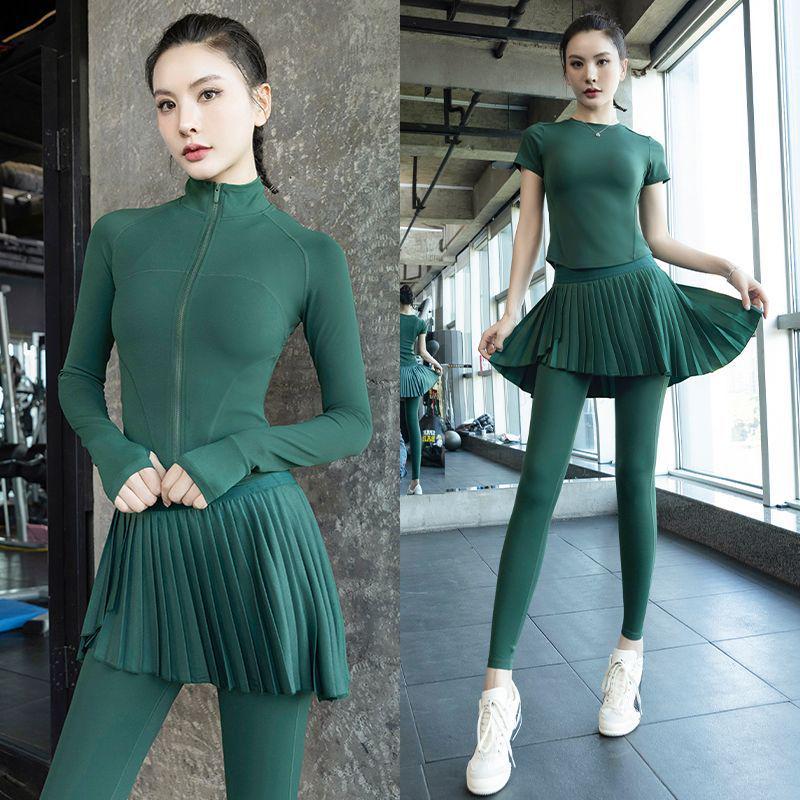 Women's Pleated Skirt & Jacket Quick-Dry Yoga Set