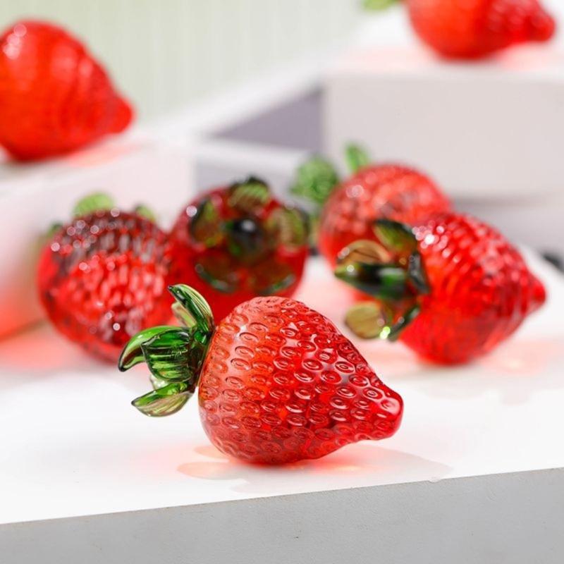 Crystal Strawberry Figurine Glass Fruit Miniature Statue Paperweight Ornament for Home Table Decors and Art Collectors