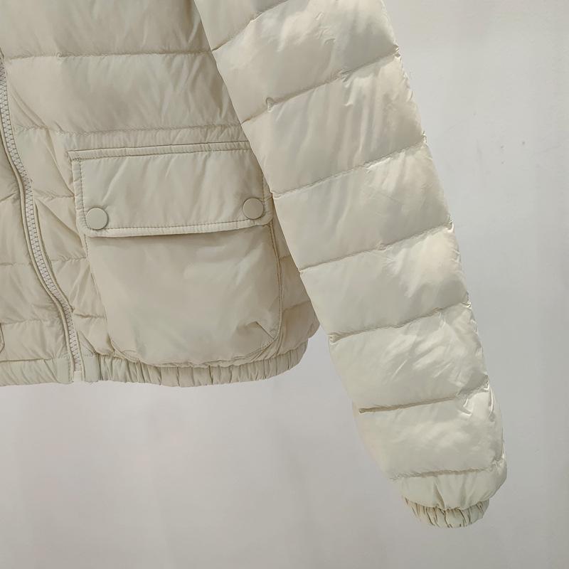 Women's Lightweight Down Jacket - Autumn & Winter, Stand-Up Collar, Slimming Fit, Fashionable & Petite Design