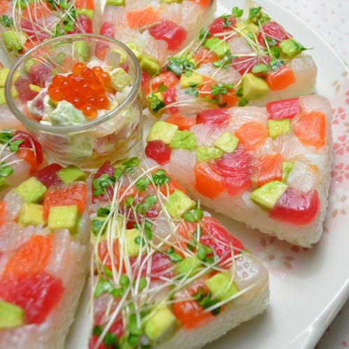 Use Co., Ltd. Pointed Rice Ball Mold, Anything Goes!, with Deco Boat, White