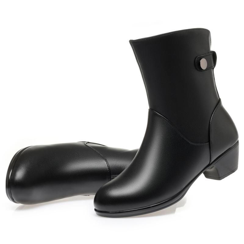 Fashion AIYUQI Boots Women Winter Shoes 2025 New Large Size 41 42 43 Genuine Leather Women Snow Boots Natural Wool Women's Half Boots