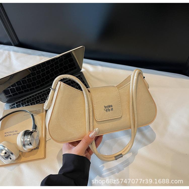 

Fashion patent leather underarm small bag women s 2025 new high-end sense versatile baguette bag niche design shoulder bag tide хаки