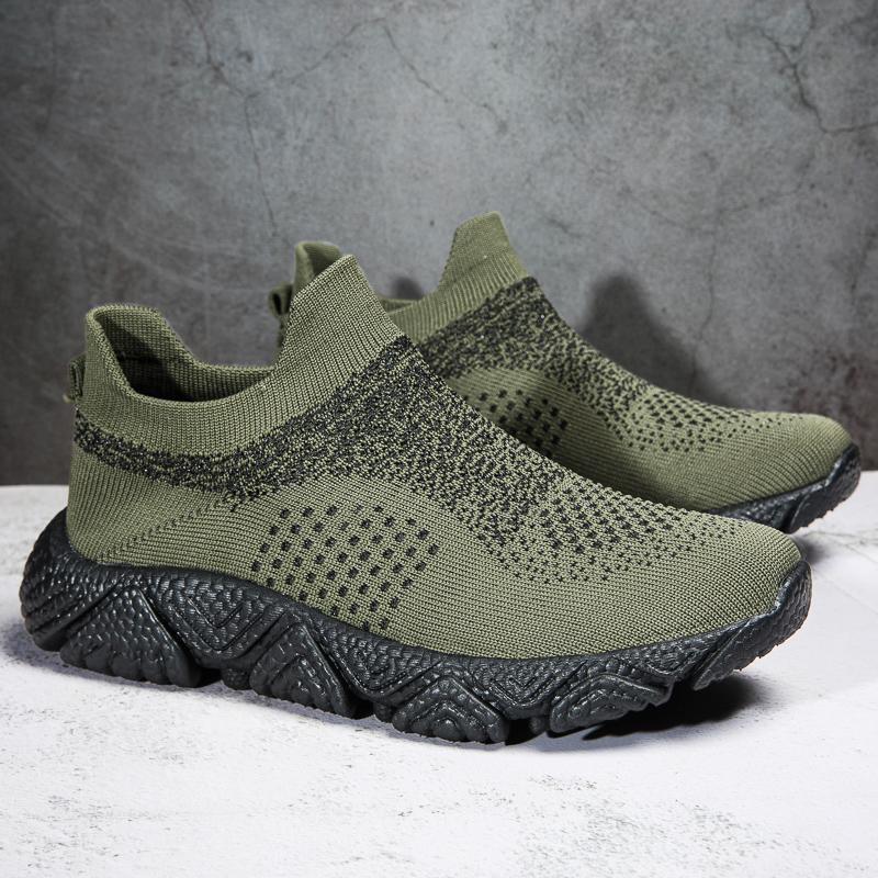 Fashion Men Casual Sport Shoes Breathable Lightweight Sneakers Outdoor Mesh Running Shoes Athletic Jogging Walking Shoes Green Black