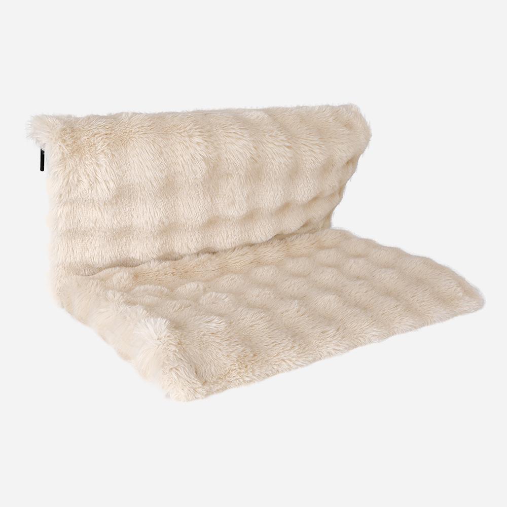 "Stable & Safe Winter Cat Hammock - Detachable, Washable, Folding Climbing Frame"