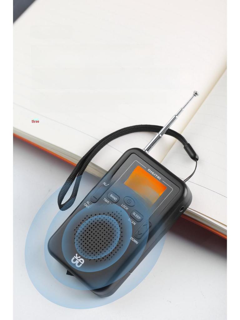 Radio stereo tascabile FM/AM con orologio W-206: Design quadrato portatile ed elegante