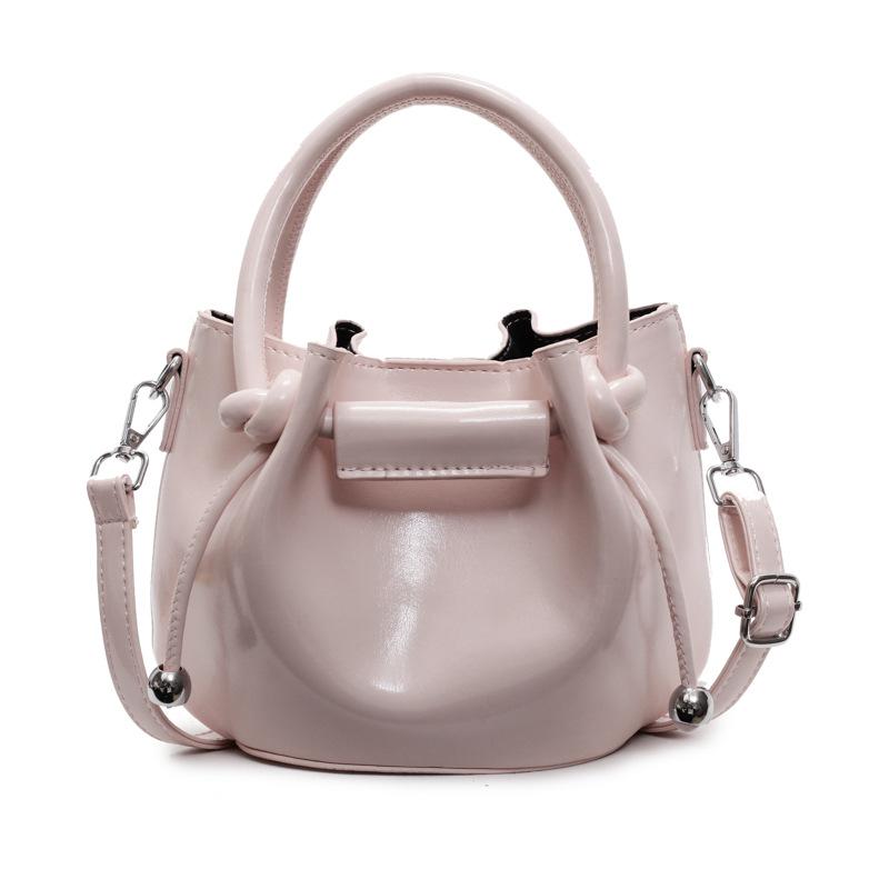 Popular Hot-selling Korean Version of Simple Pleated Small Fresh Portable Bucket Bag Oil Wax Leather Texture Commuter Messenger Women's Bag