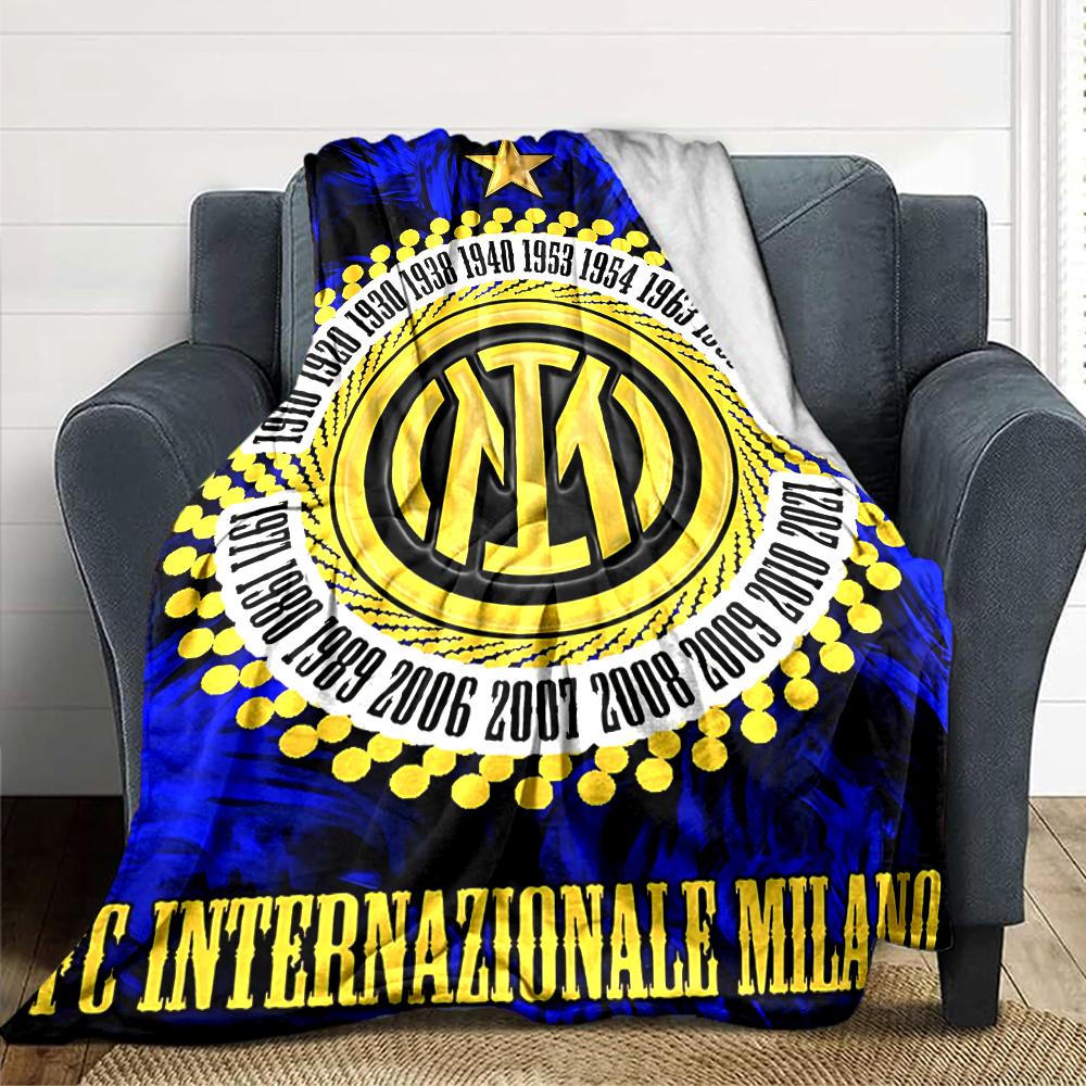 Inter Milan Fan Artwork Blankets Flannel Printed Breathable Warm Throw Blanket for Home Office Bedspreads 0708a100