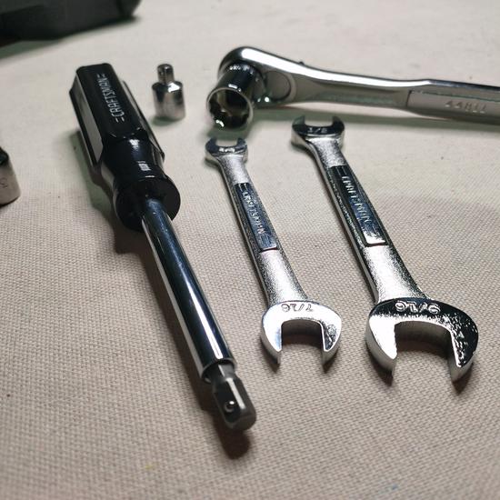 Universal Metric & Imperial Hex Socket Ratchet Wrench Tool Set for Car Repair