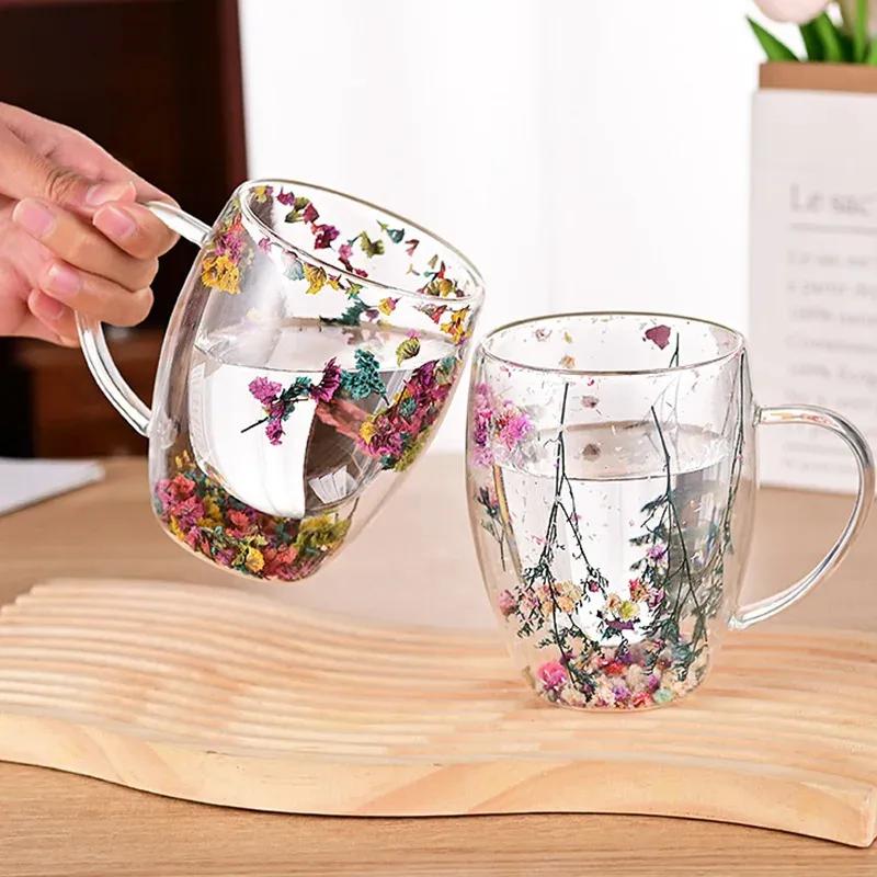 350ml Doppelwandige Glasbecher Tasse mit Trockenblumenfüllung mit Henkeln Küchenzubehör WLL2148