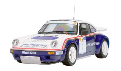 Závodná séria Porsche 911 1984 Víťaz Omán Rally Plastový model PN24011 Platz/NuNu 1/24 SC/RS