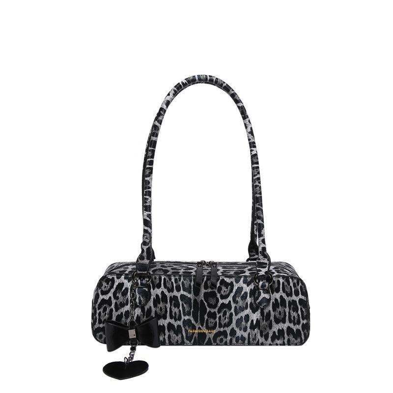 Leopard print baguette women s bag niche high-end sense portable personalized design bag fashion commuter underarm shoulder women s bag