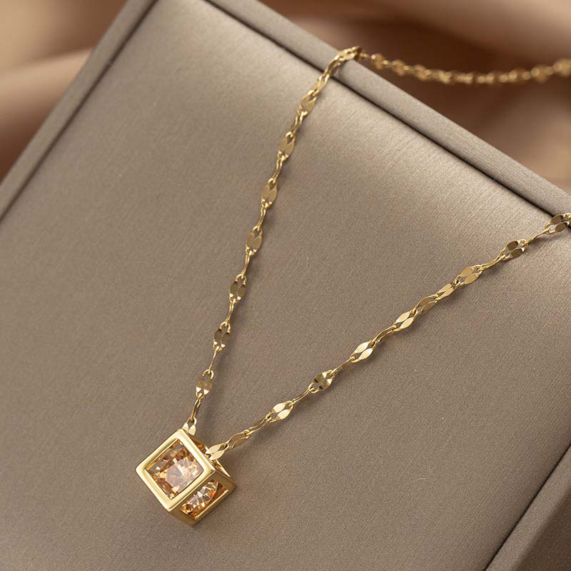 Stainless Steel Square Pendant Necklace For Women Fashion Classic Zircon Crystal Hollow Clavicle Chain Necklace Zircon
