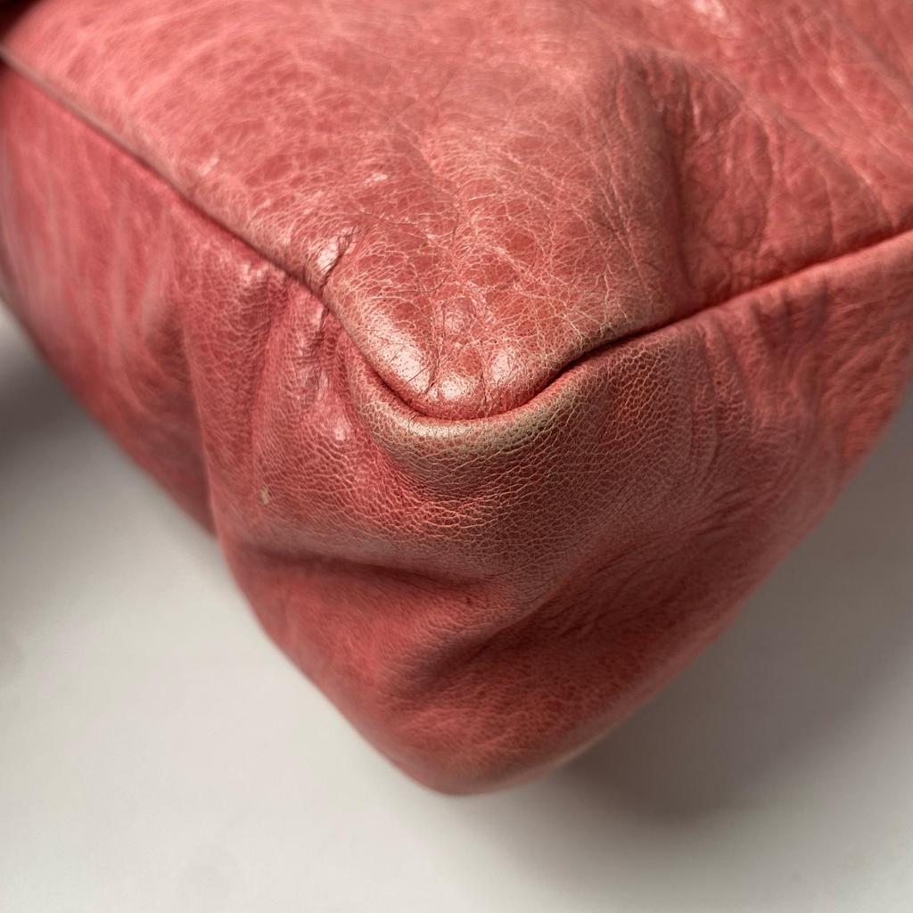 Used BALENCIAGAShoulder Bag pink leather Women