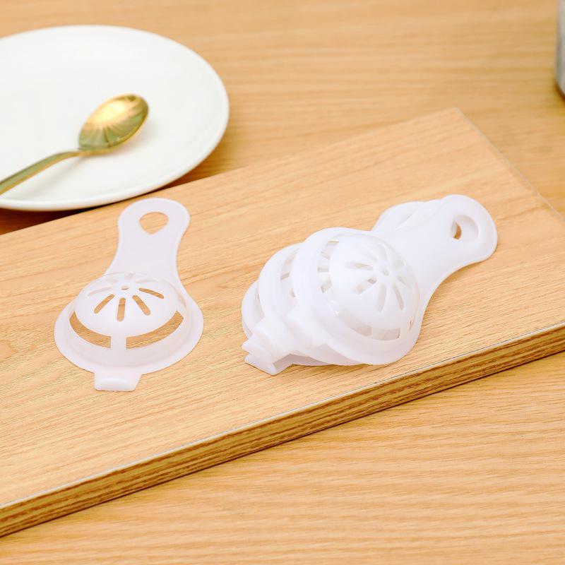 Egg White Separator - Kitchen Gadget for Beauty Masks and Egg Yolk Separation