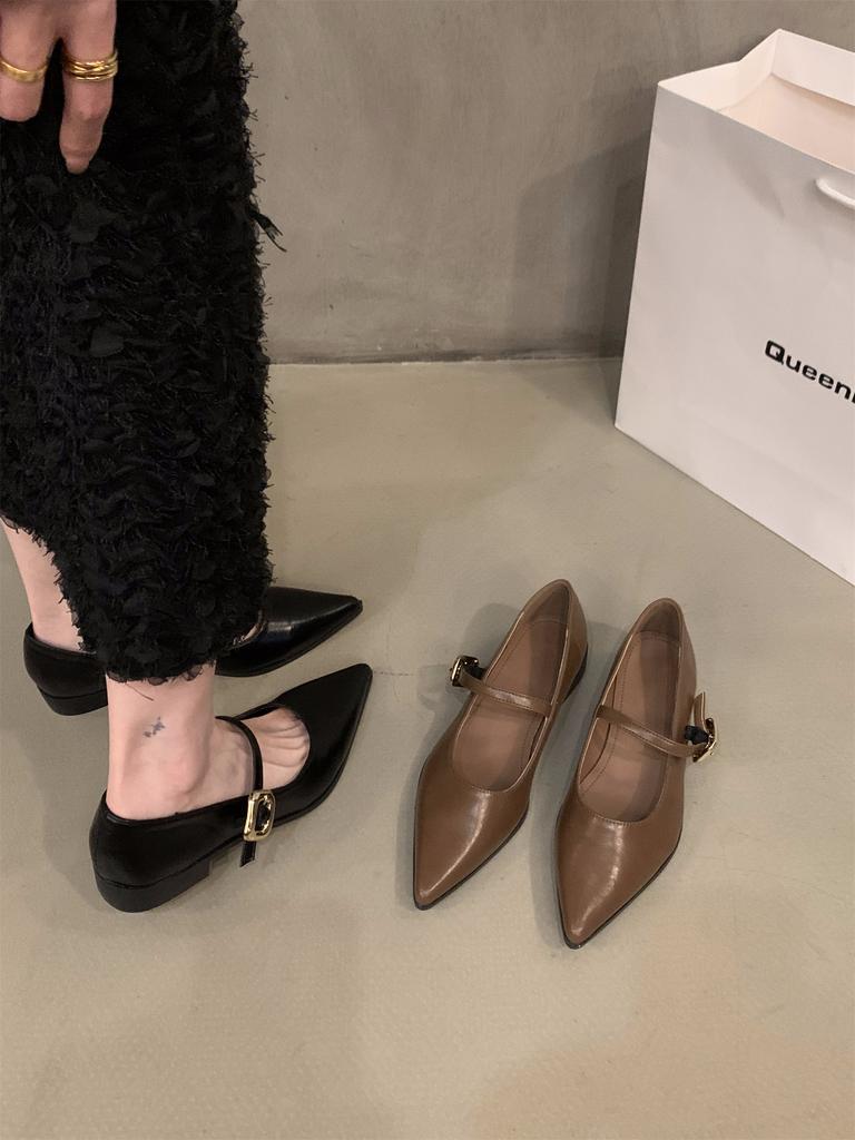 Low-heeled black temperament Mary Jane single shoes women's shoes 2025 new spring and autumn French flat-bottomed pointed evening shoes
