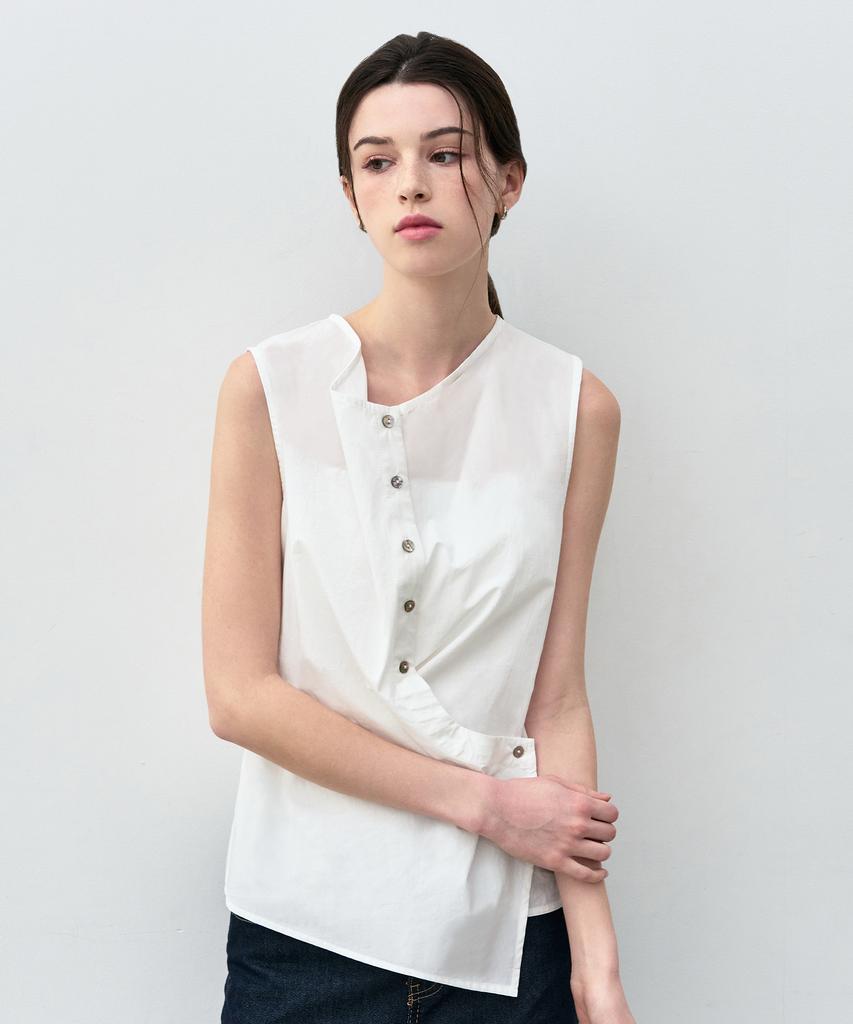 BASIKA Natural Button Sleeveless Blouse (White)