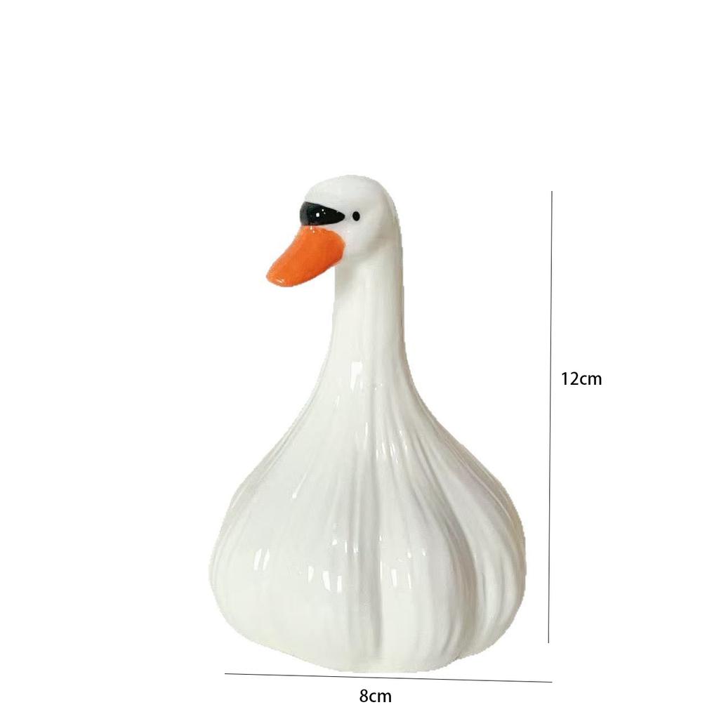 Cute Garlic Duck Ornament Home Office Desktop Stress Relief Garlic Styling Forget Duck Animal Accessories for Friend Gift
